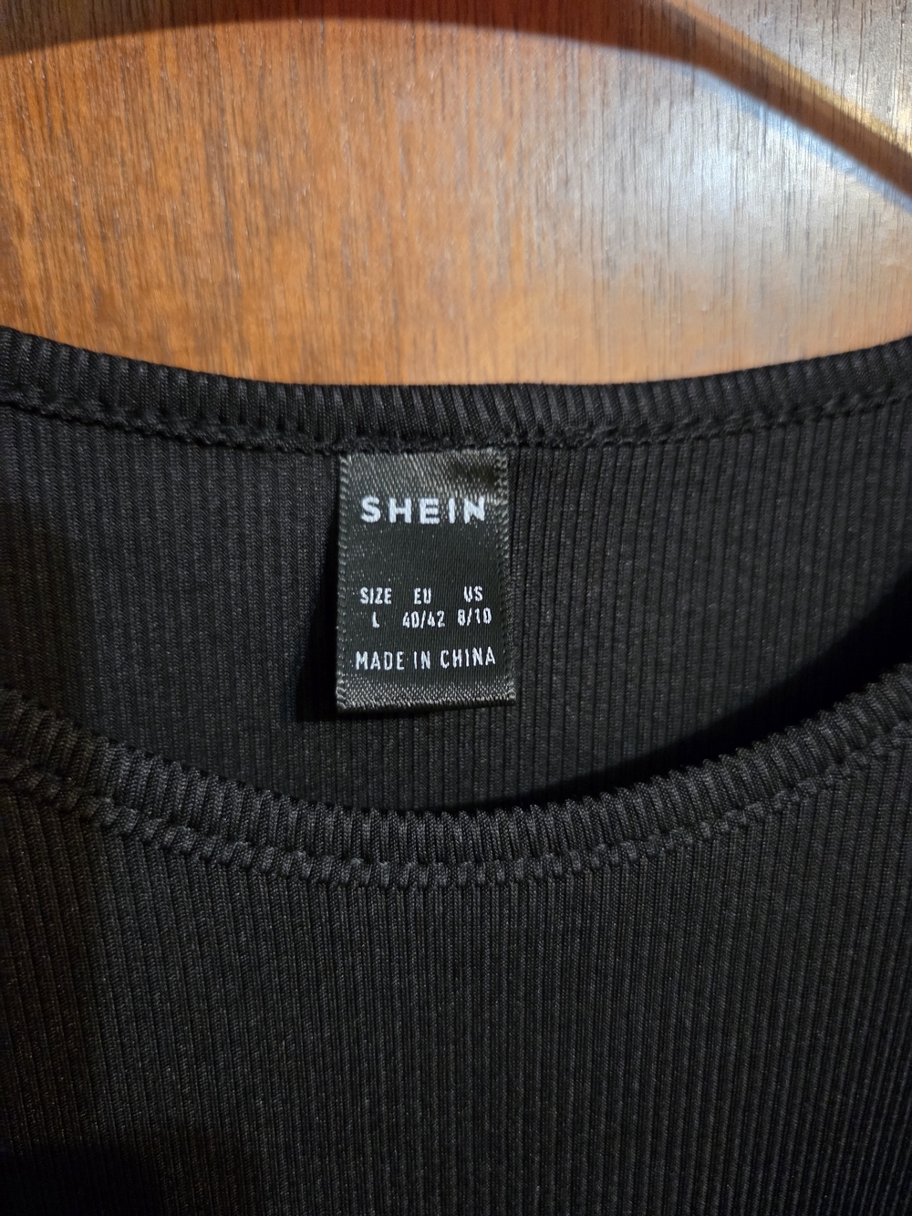 SHEIN Black Ribbed Cropped Tank Top - Picture 5 of 5